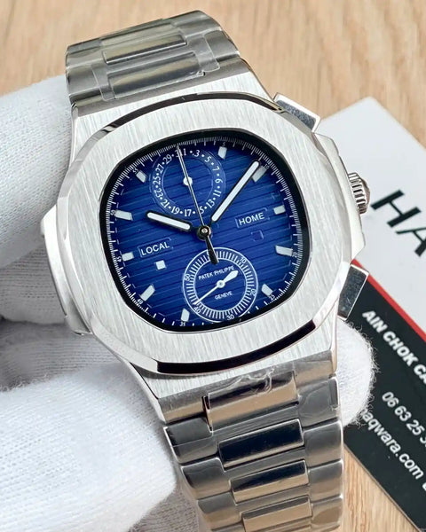 Patek Philippe Nautilus Argenté Bleu Chrono 5990